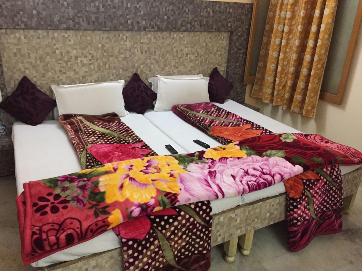 Hotel Sagar Palace Udaipur Ngoại thất bức ảnh